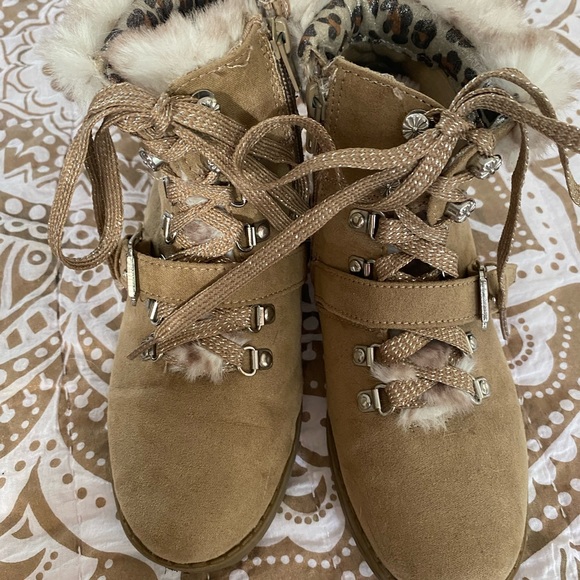 Justice Girls Boots 🥾 2 Tan - Picture 1 of 8